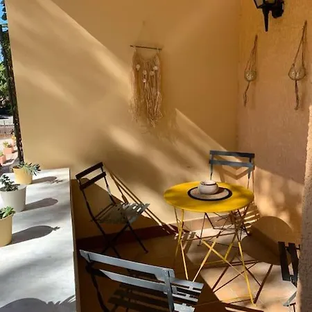Apartment T2 Renove Proche Et Commerces *
